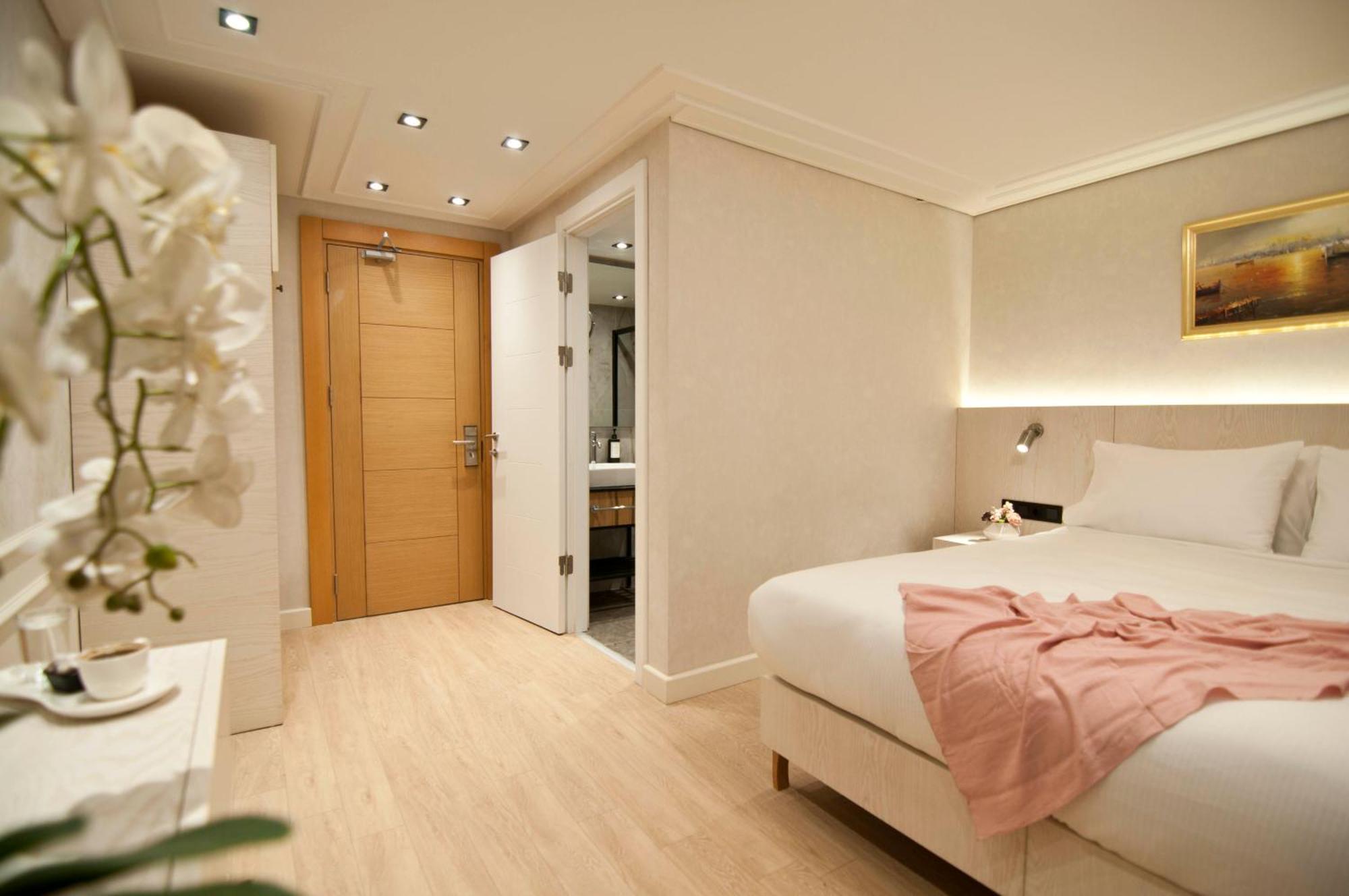 Xloft Hotel Istanbul Bagian luar foto