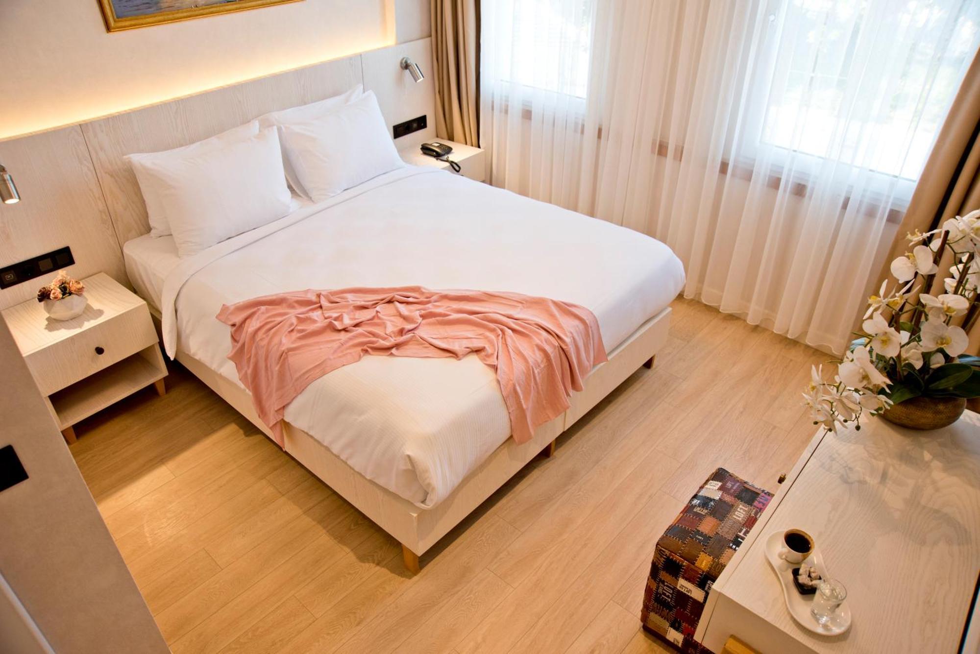 Xloft Hotel Istanbul Bagian luar foto