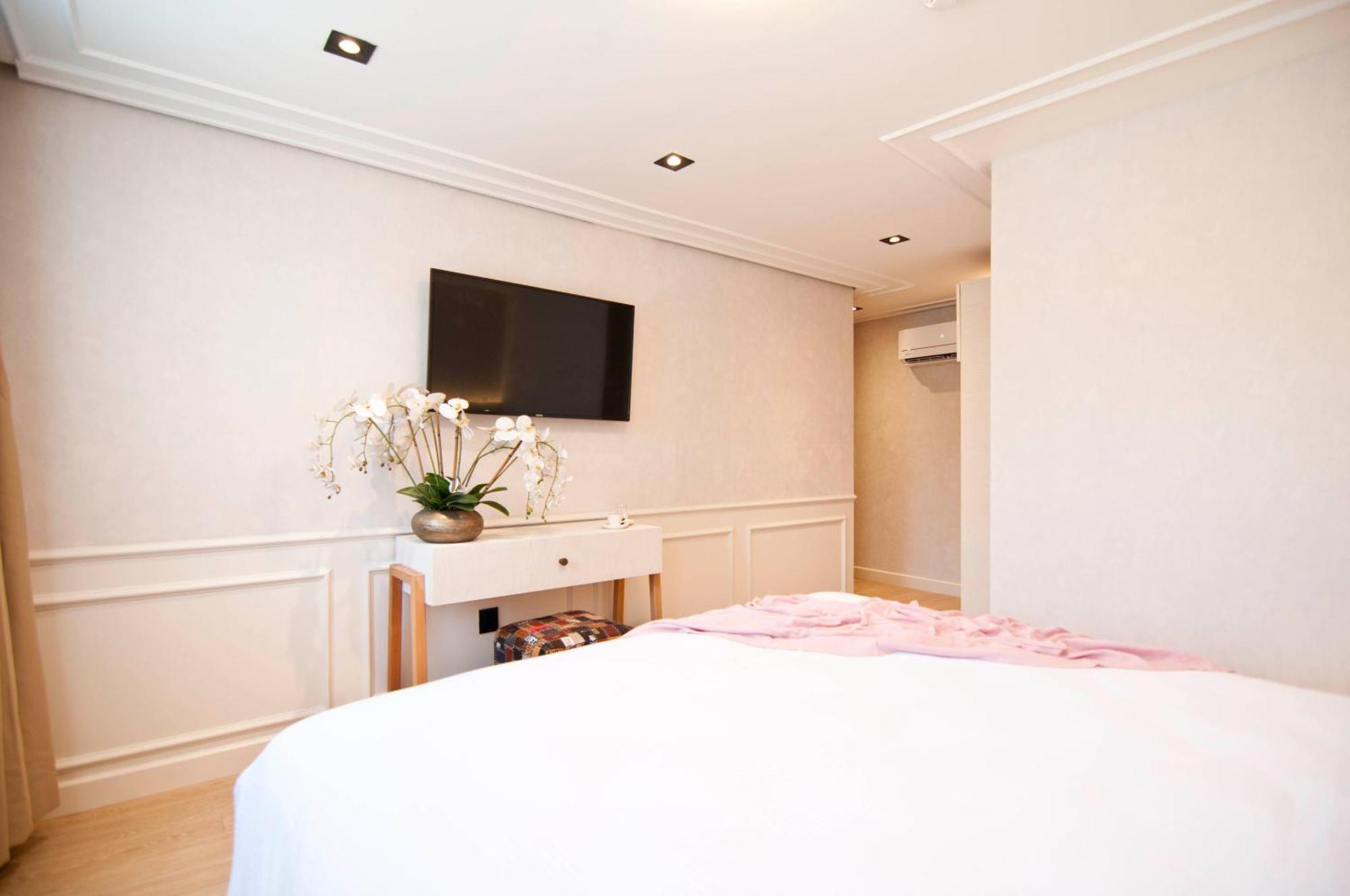 Xloft Hotel Istanbul Bagian luar foto