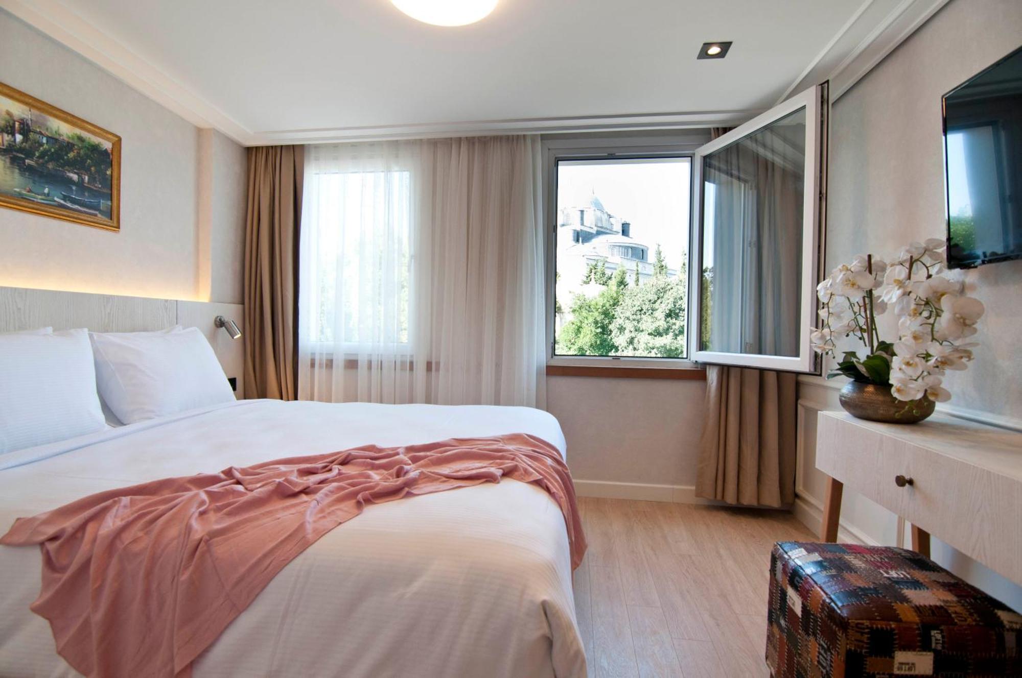 Xloft Hotel Istanbul Bagian luar foto
