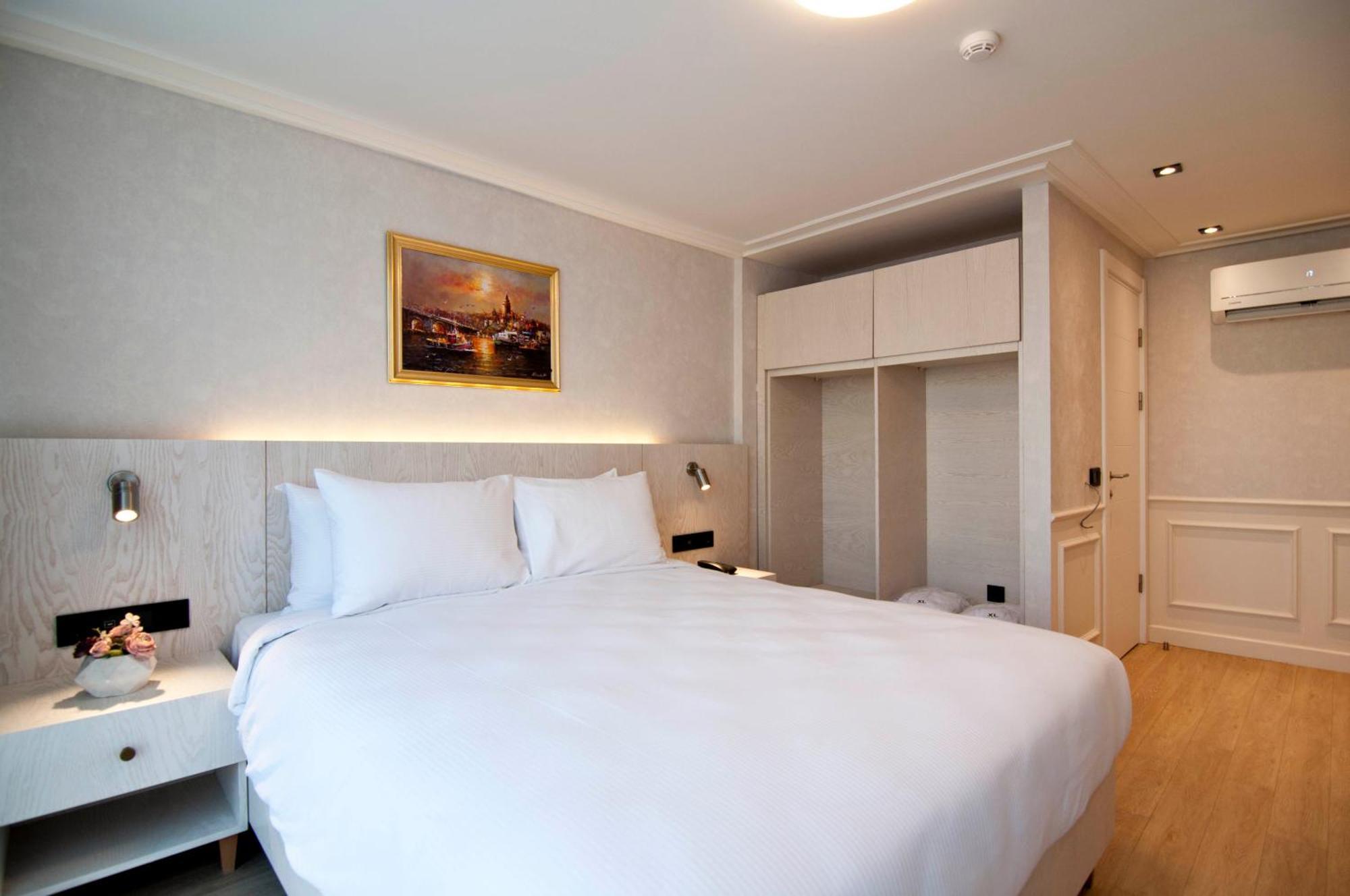 Xloft Hotel Istanbul Bagian luar foto