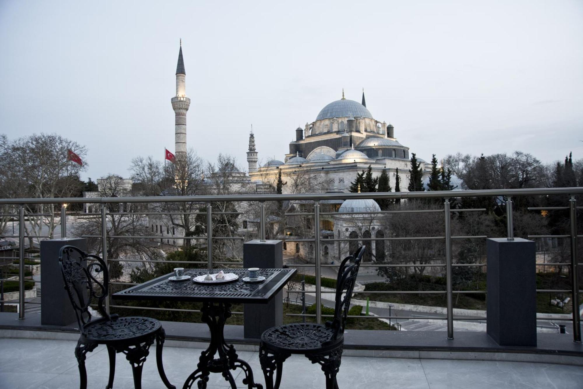 Xloft Hotel Istanbul Bagian luar foto