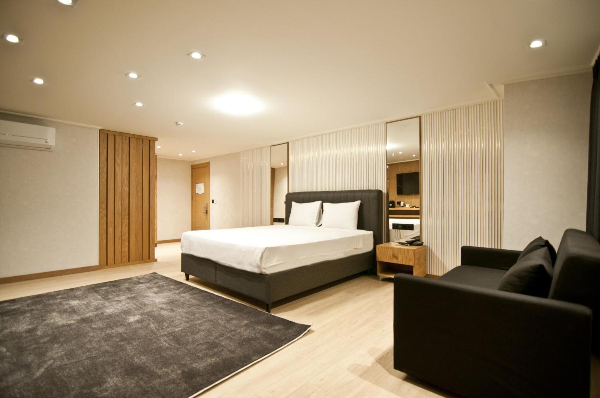 Xloft Hotel Istanbul Bagian luar foto